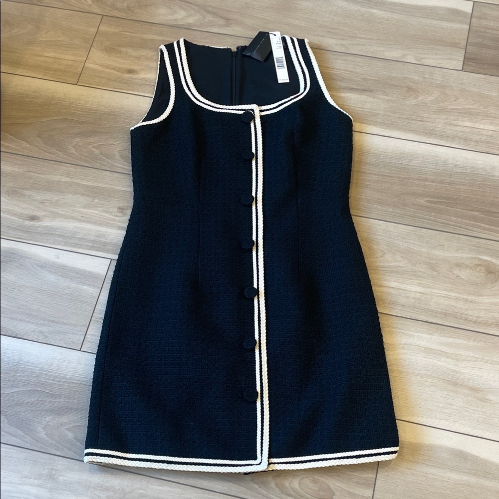New Elie Tahari black  Sleeveless Knit Dress with White Trim
